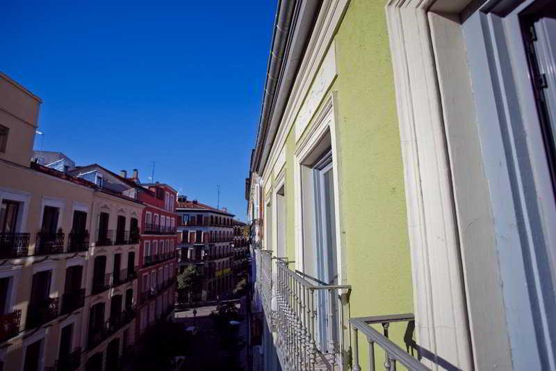Apartment In The Centre Мадрид Экстерьер фото